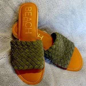 Beach by Matisse Suede Slides